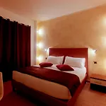 By Vatican 4* Rom